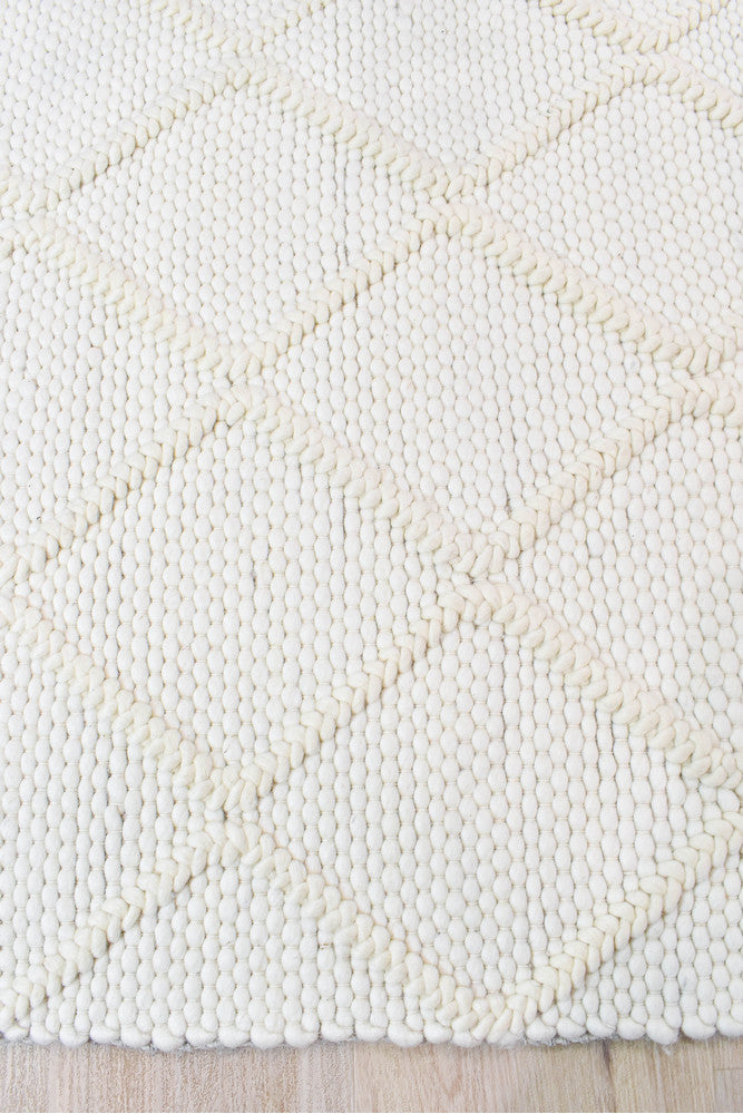 Allure Diamond Frost Wool Rug - Turkish-inspired textured rug from Treasures of Turkey