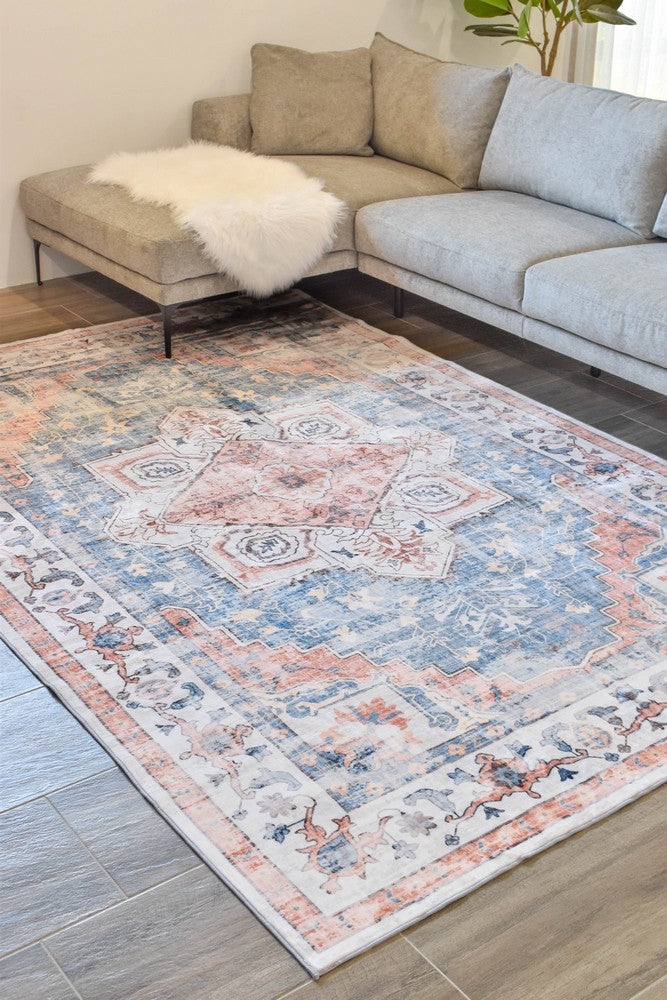 Novaro Chiraz Traditional Rug - Turkish-inspired modern rug from Treasures of Turkey