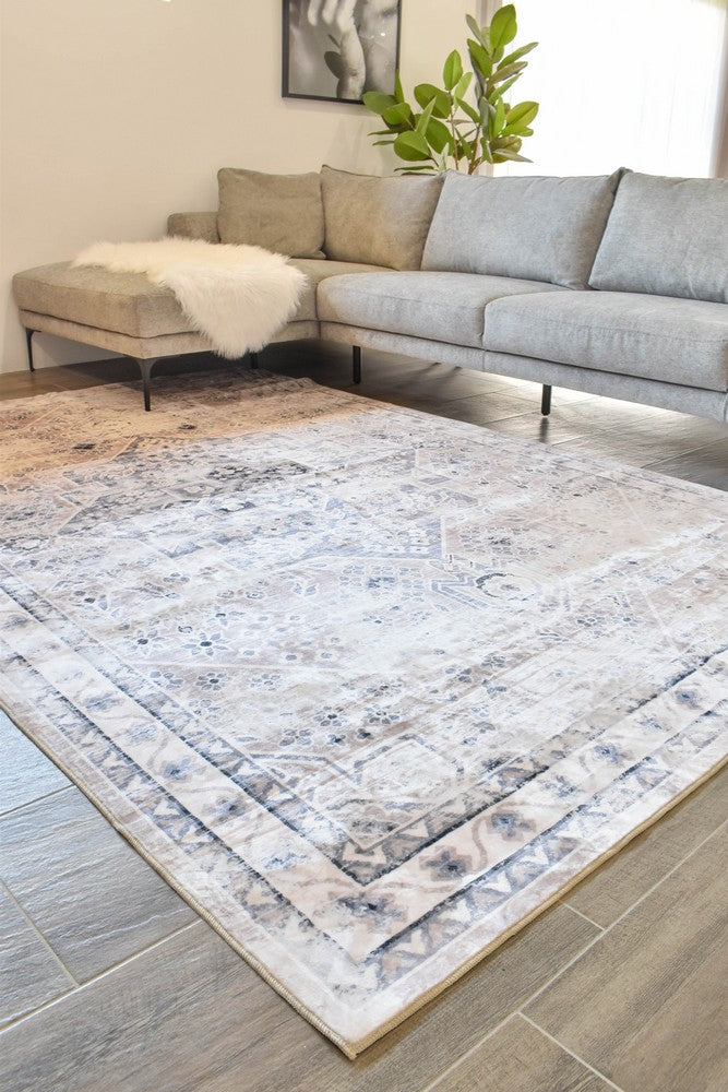 Novaro Luxor Traditional Rug - Turkish-inspired modern rug from Treasures of Turkey