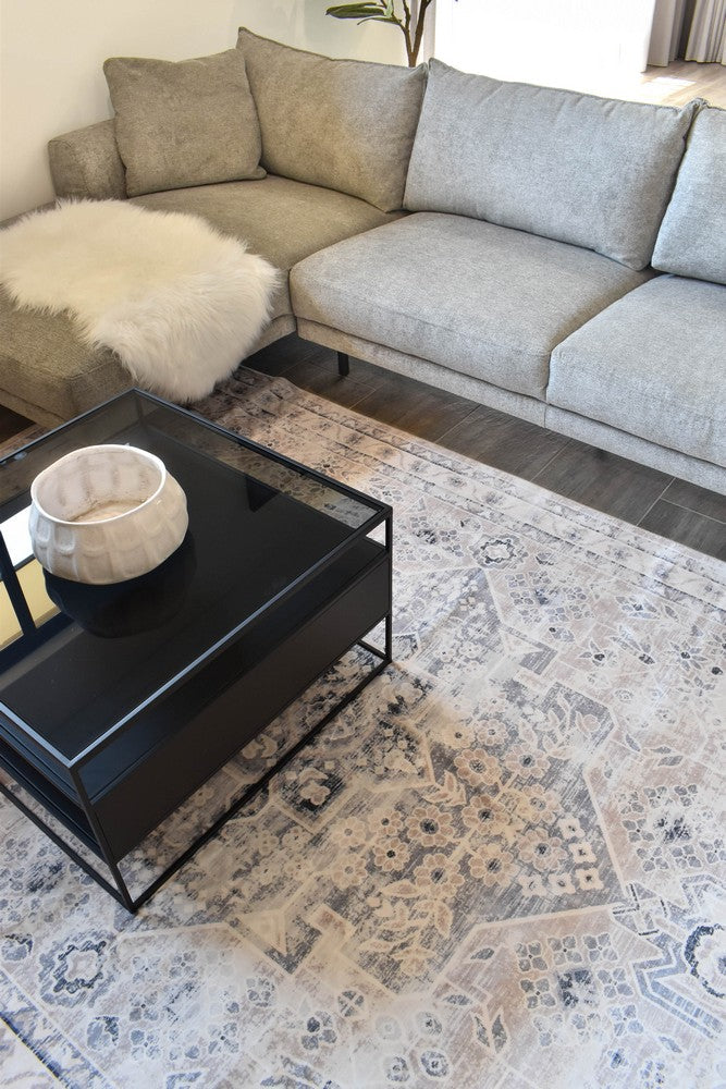 Novaro Luxor Traditional Rug - Turkish-inspired modern rug from Treasures of Turkey