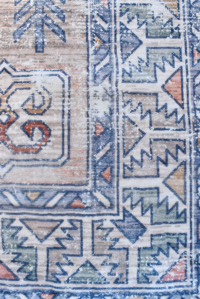 Novaro Orchid Bloom Traditional Rug - Turkish-inspired modern rug from Treasures of Turkey