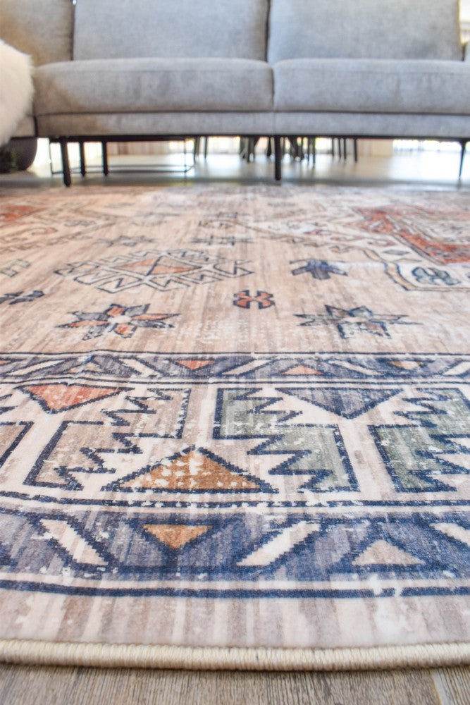 Novaro Orchid Bloom Traditional Rug - Turkish-inspired modern rug from Treasures of Turkey