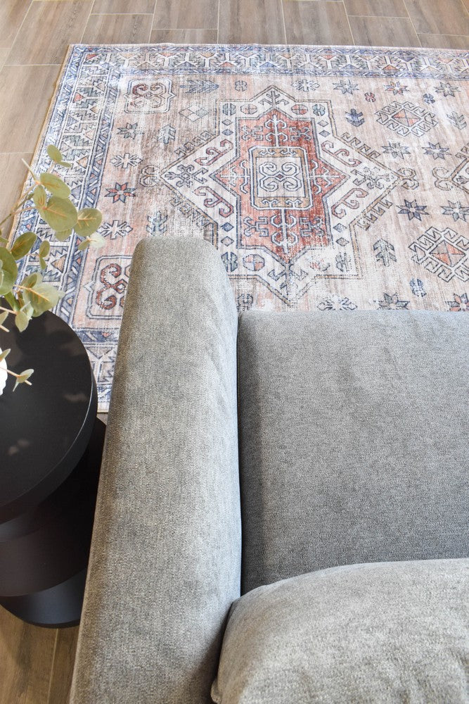 Novaro Orchid Bloom Traditional Rug - Turkish-inspired modern rug from Treasures of Turkey