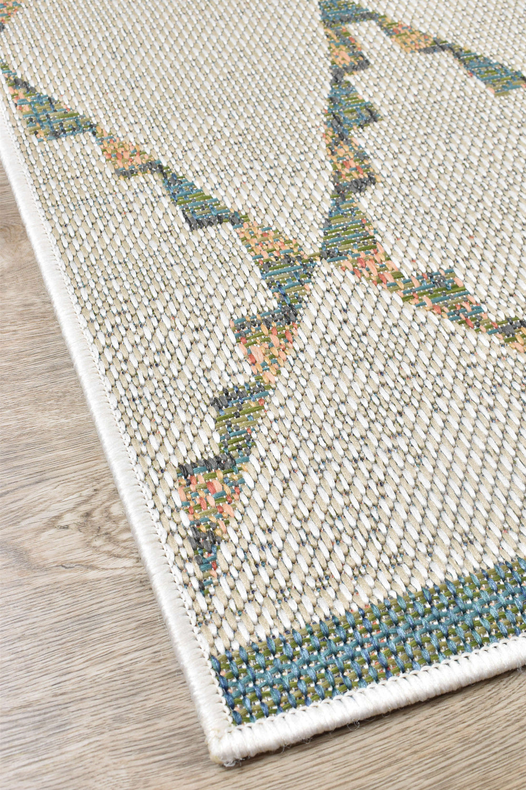 Montana Diamond Rug - Turkish-inspired indoor/outdoor rug from Treasures of Turkey