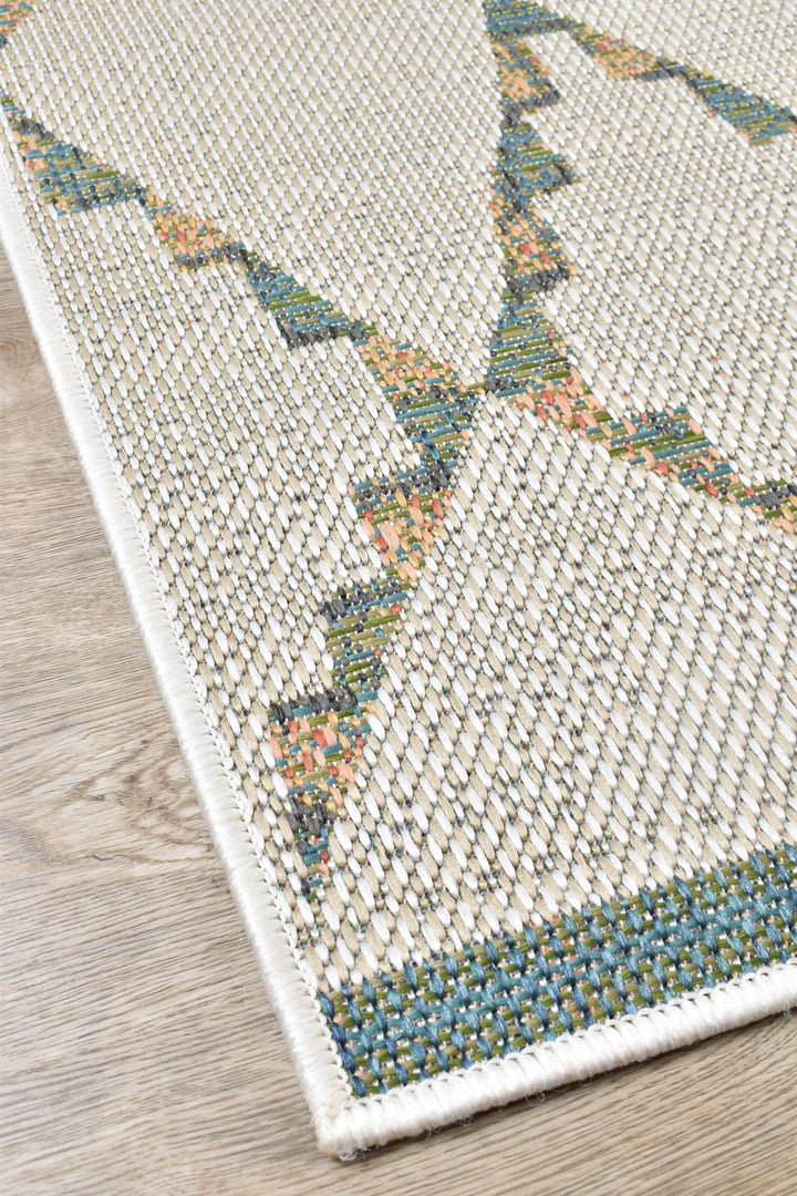 Montana Diamond Rug - Turkish-inspired indoor/outdoor rug from Treasures of Turkey