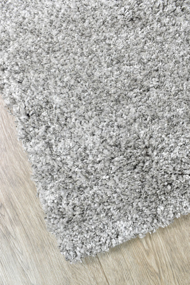 Leona Light Grey Rug - Turkish-inspired shaggy rug from Treasures of Turkey