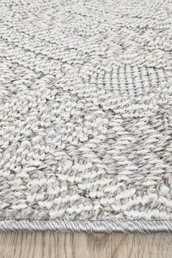 Colorado Runner Light Grey - Turkish-inspired hallway runner rug from Treasures of Turkey
