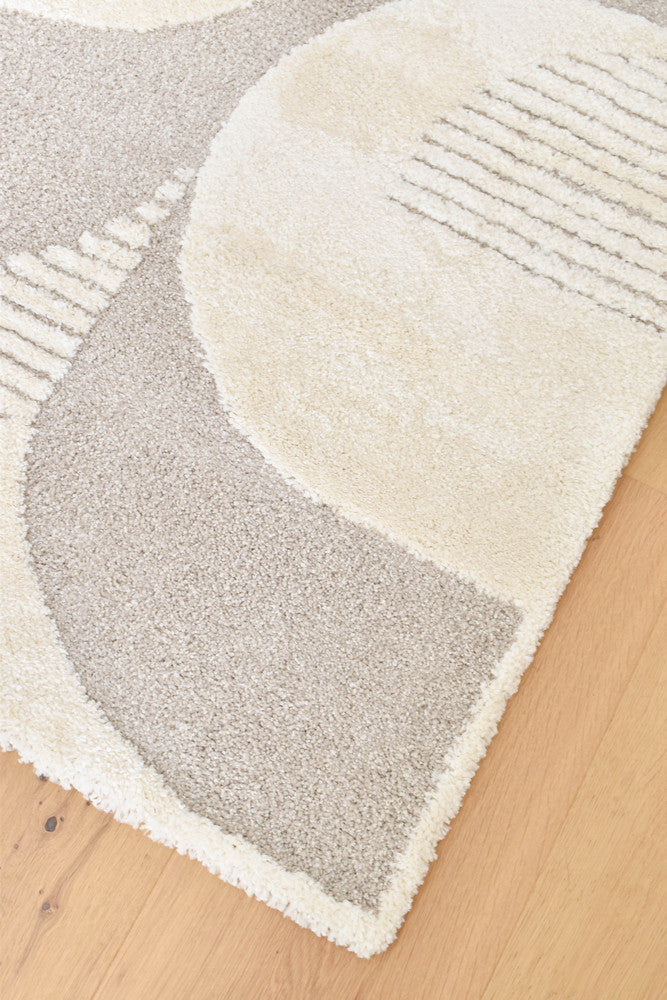 Coco Geometric Vintage Beige Hallway Runner - Turkish-inspired modern rug from Treasures of Turkey