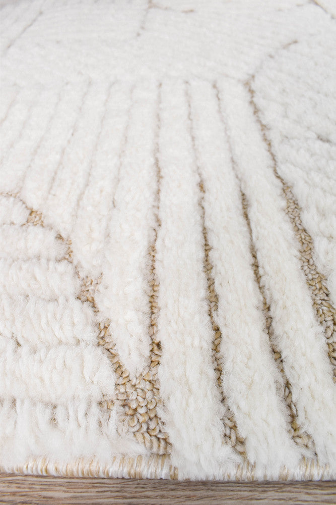 Colorado Beige Runner - Turkish-inspired hallway runner rug from Treasures of Turkey