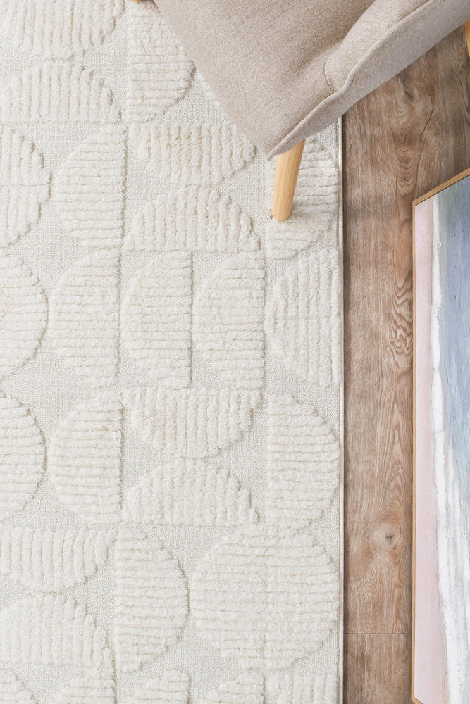 Colorado Cream Runner - Turkish-inspired hallway runner rug from Treasures of Turkey