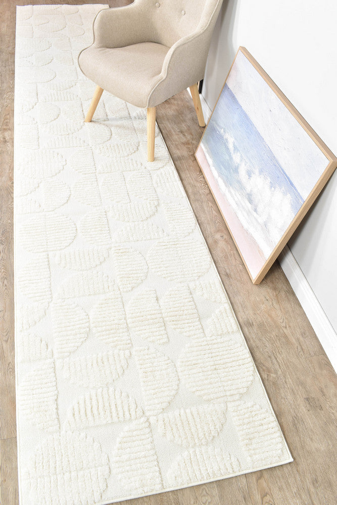 Colorado Cream Runner - Turkish-inspired hallway runner rug from Treasures of Turkey