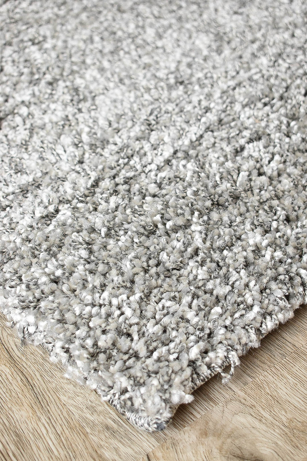 Leona Light Grey Rug - Turkish-inspired shaggy rug from Treasures of Turkey