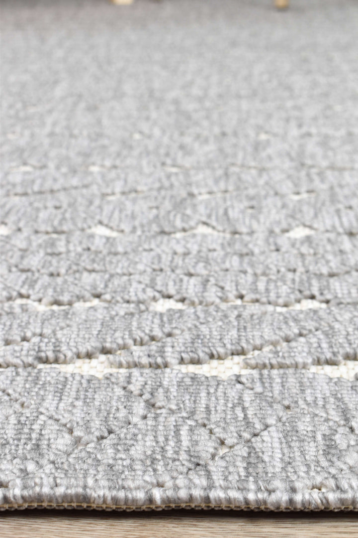 Nevada Grey White Rug - Turkish-inspired indoor/outdoor rug from Treasures of Turkey