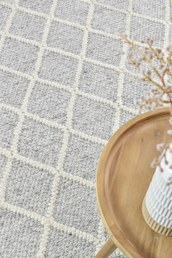Lyon Wool Grey Rug - Turkish-inspired flatweave rug from Treasures of Turkey