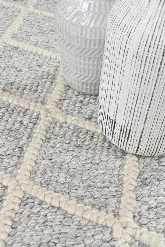 Lyon Wool Grey Rug - Turkish-inspired flatweave rug from Treasures of Turkey