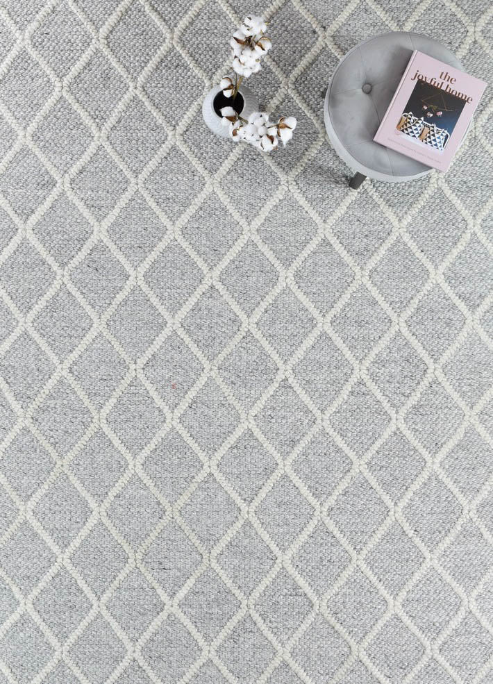 Lyon Wool Grey Rug - Turkish-inspired flatweave rug from Treasures of Turkey