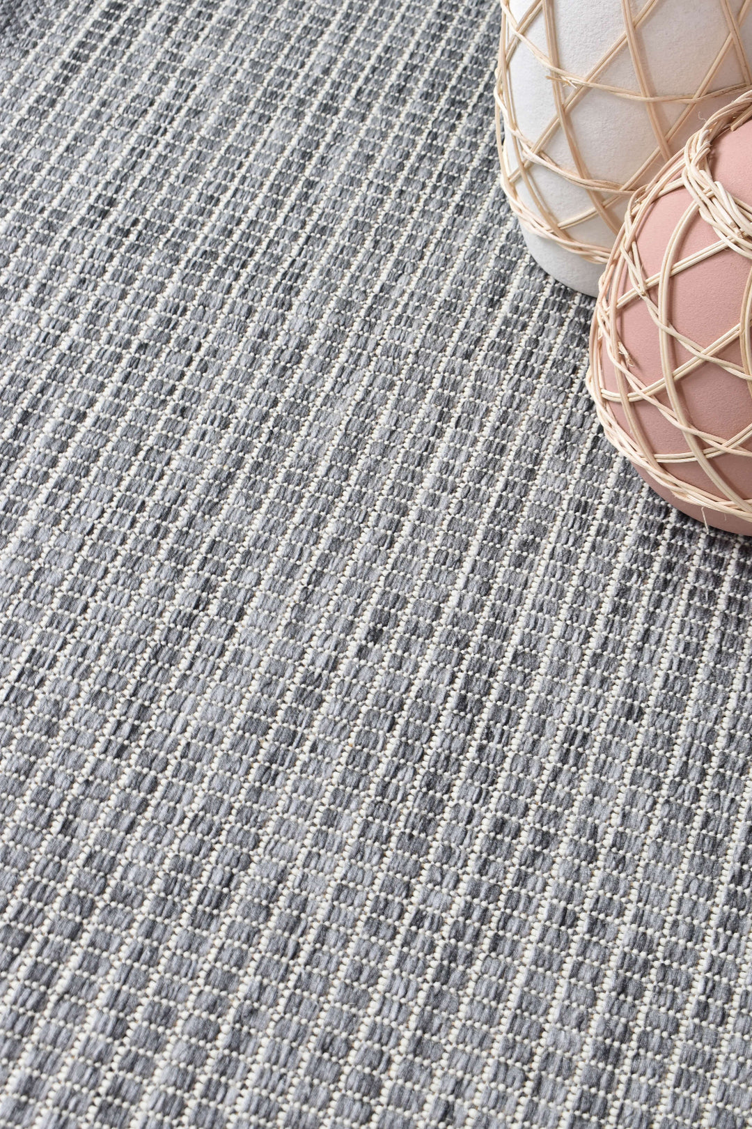 Alaska Runner Dark Grey - Turkish-inspired hallway runner rug from Treasures of Turkey