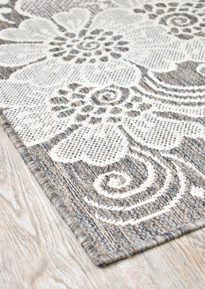 long-island Cream Beige Rug - Turkish-inspired indoor/outdoor rug from Treasures of Turkey