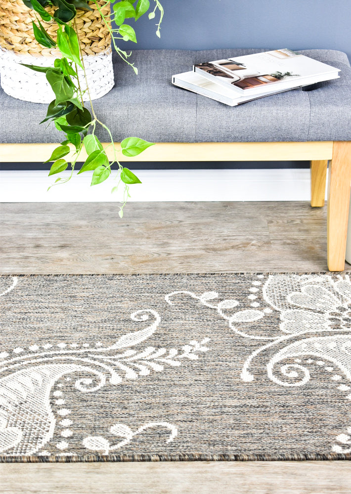 long-island Cream Beige Rug - Turkish-inspired indoor/outdoor rug from Treasures of Turkey