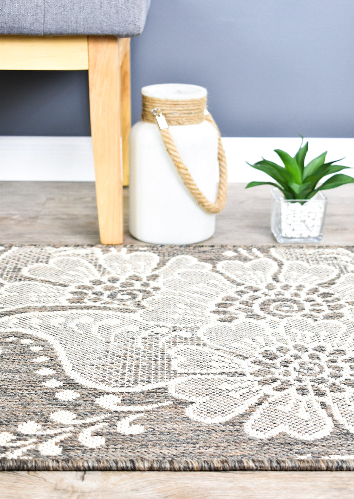 long-island Cream Beige Rug - Turkish-inspired indoor/outdoor rug from Treasures of Turkey