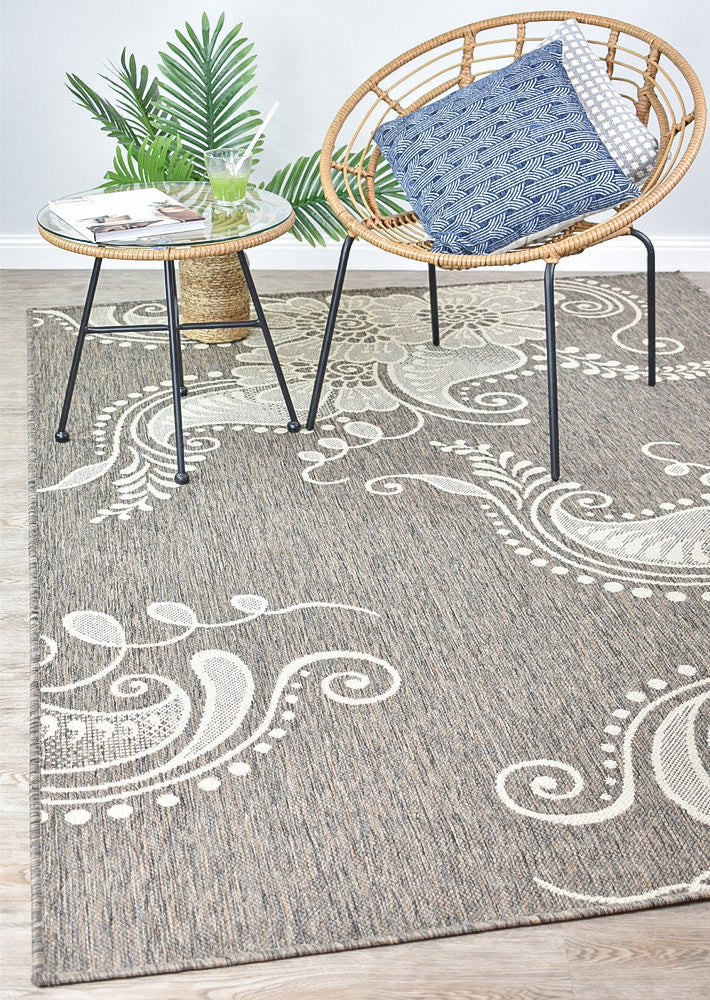 long-island Cream Beige Rug - Turkish-inspired indoor/outdoor rug from Treasures of Turkey