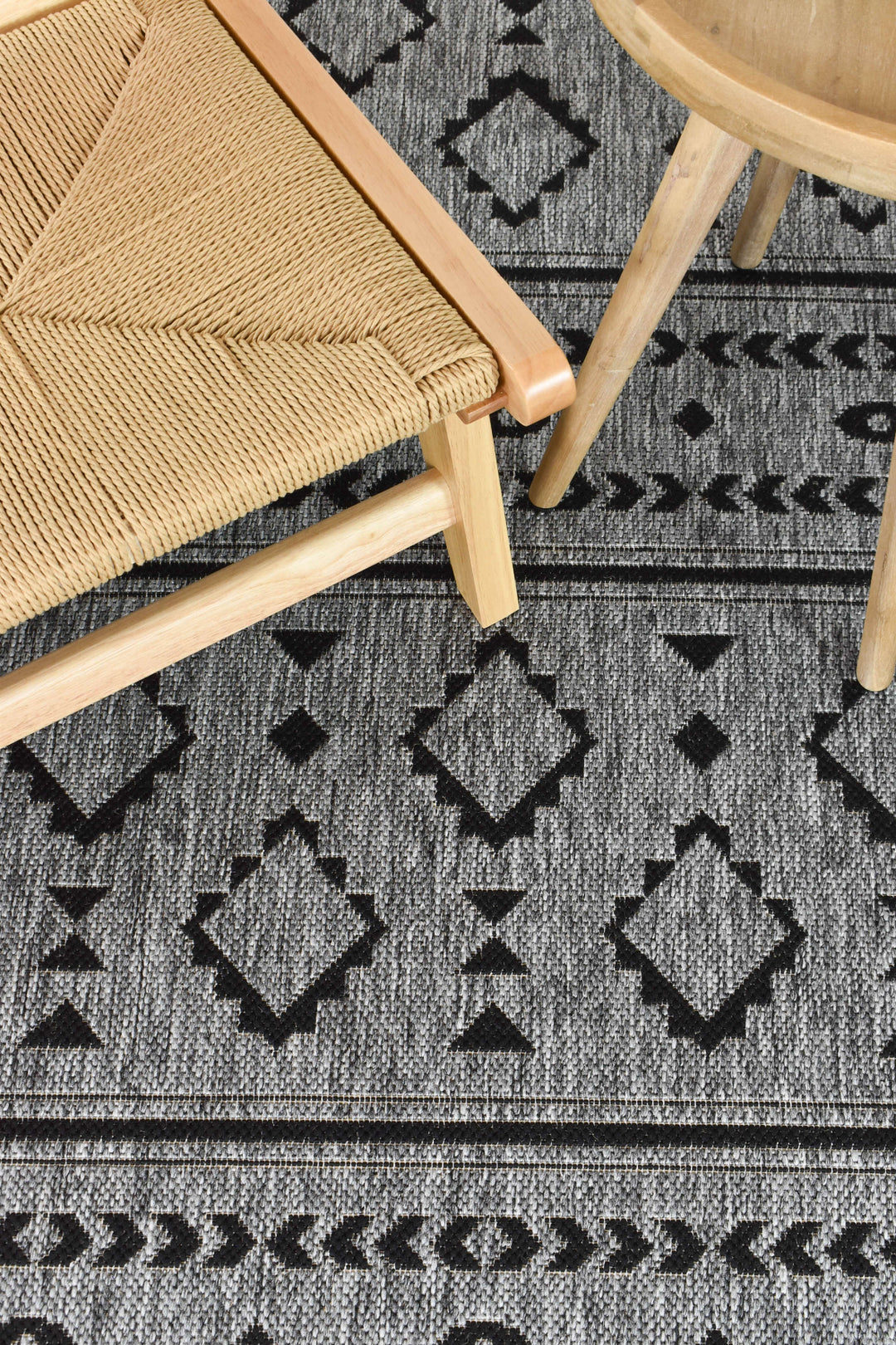 Alaska Dark Grey Rug - Turkish-inspired indoor/outdoor rug from Treasures of Turkey