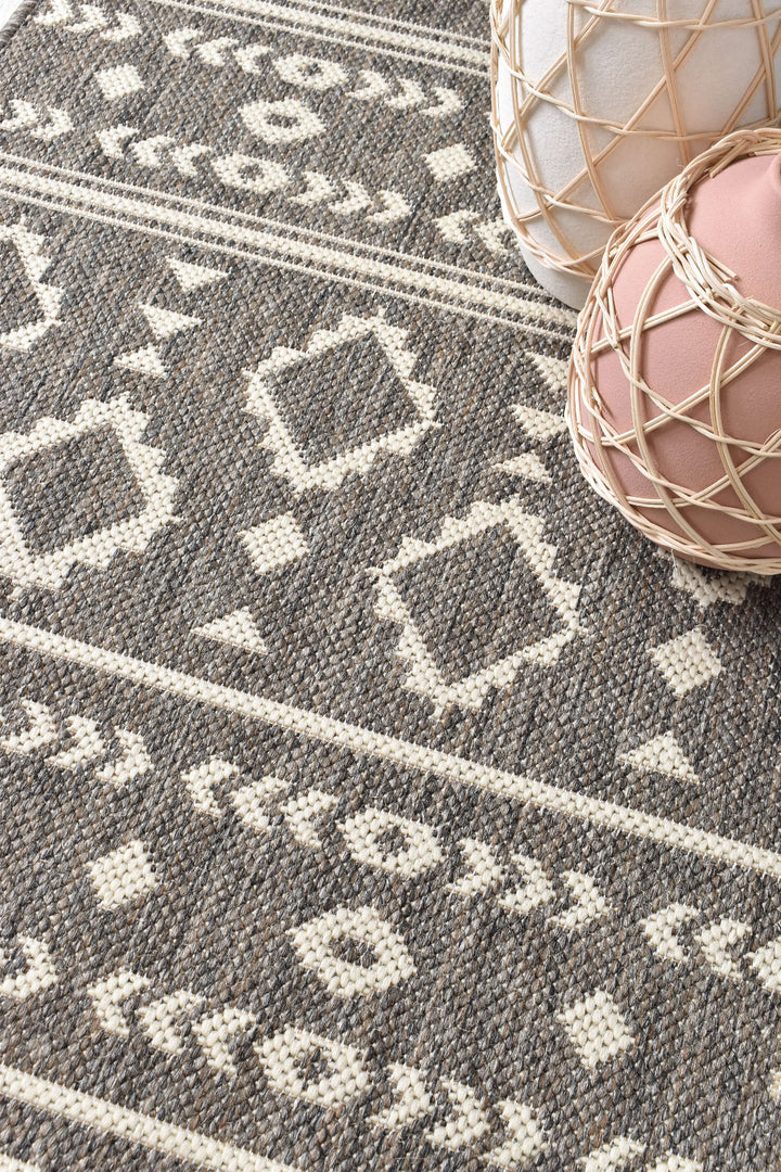 Alaska Runner Brown - Turkish-inspired hallway runner rug from Treasures of Turkey