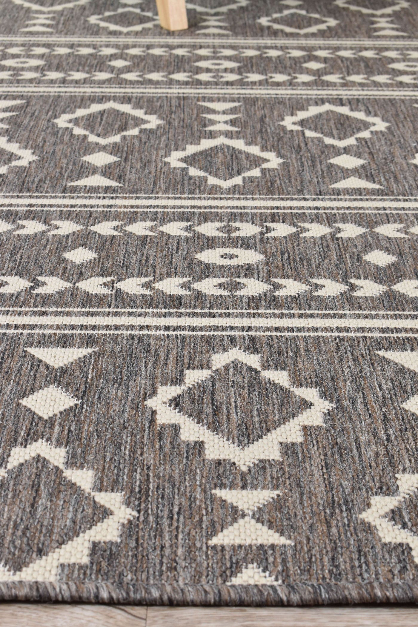 Alaska Brown Rug | Treasures of Turkey