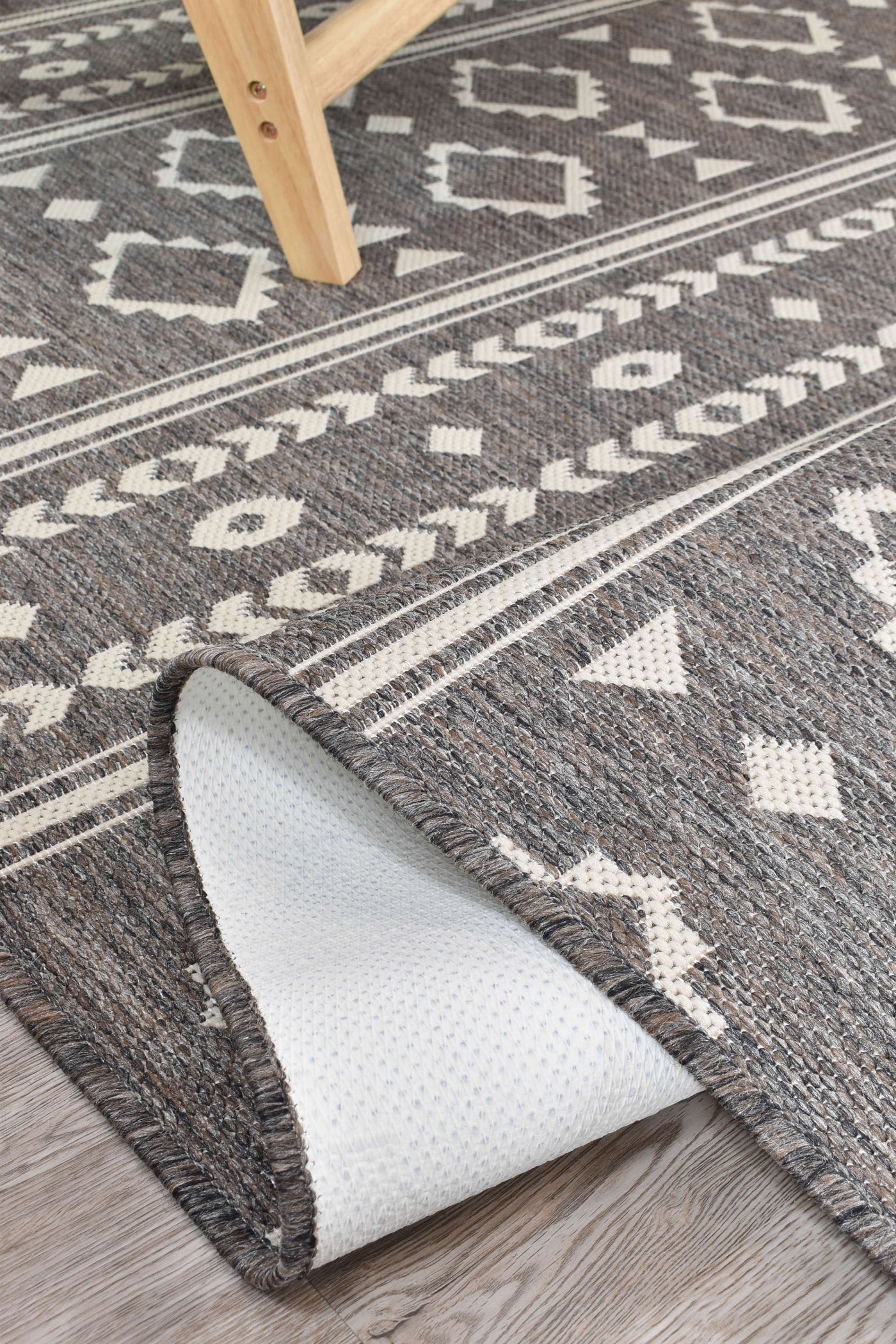 Alaska Brown Rug | Treasures of Turkey