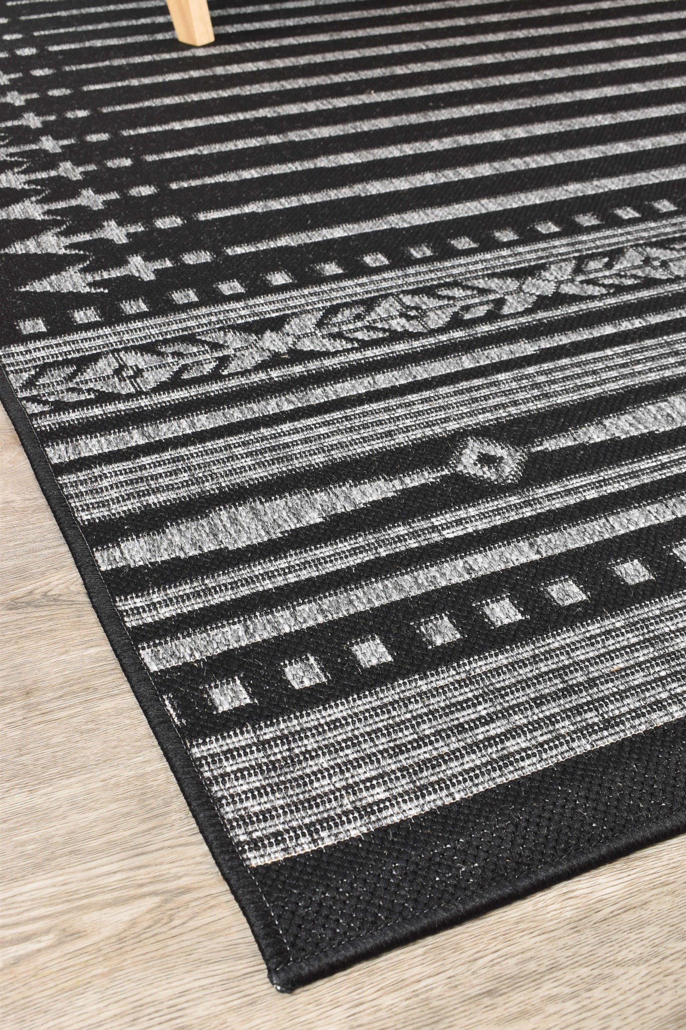 Alaska Dark Grey Rug 5609-DM9K