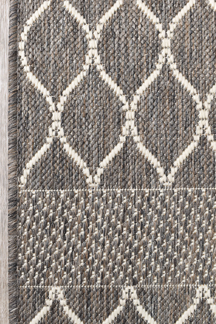 Alaska Brown Rug | Treasures of Turkey