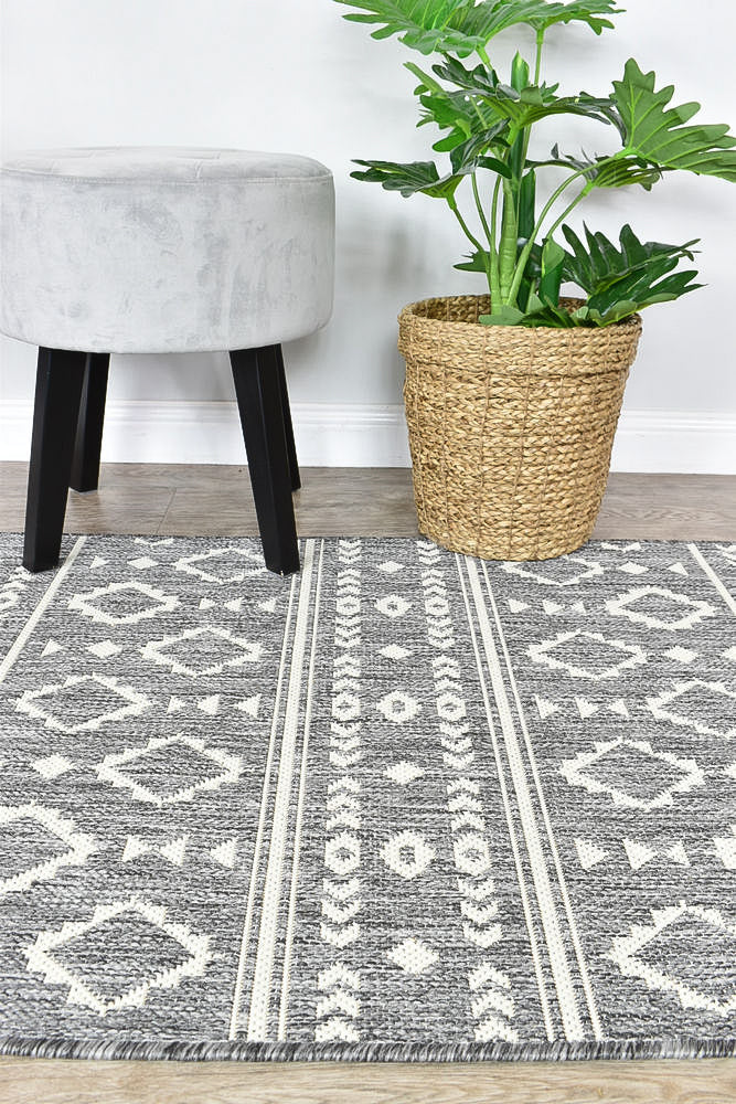Alaska Runner Grey Cream - Turkish-inspired hallway runner rug from Treasures of Turkey