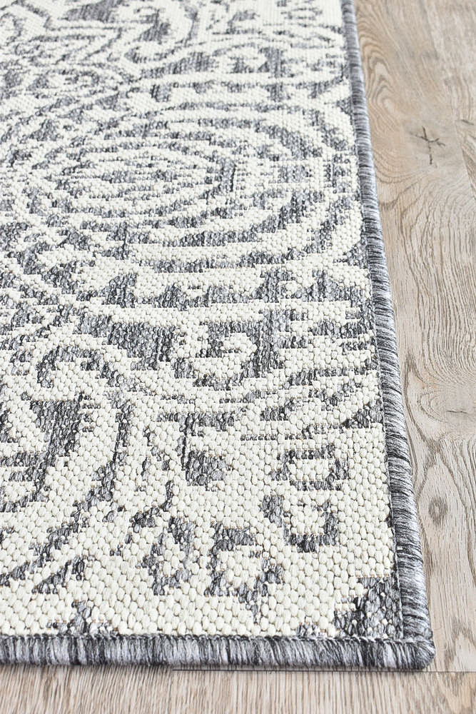 Alaska Runner Grey Cream - Turkish-inspired hallway runner rug from Treasures of Turkey