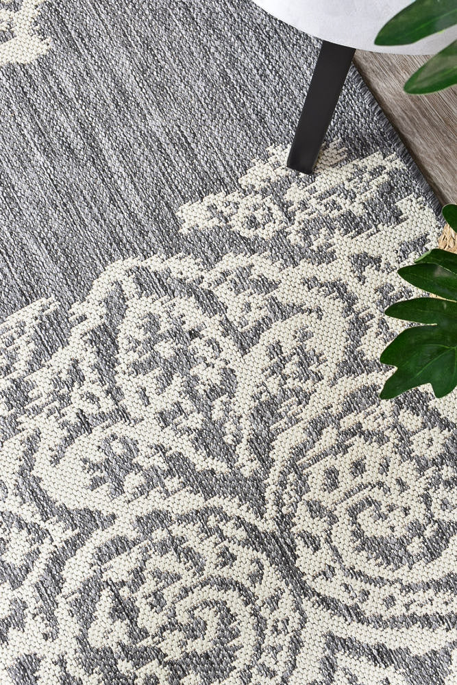 Alaska Runner Grey Cream - Turkish-inspired hallway runner rug from Treasures of Turkey
