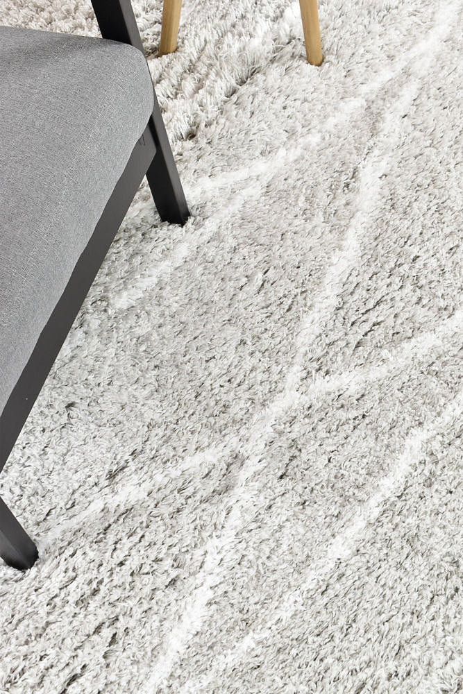 Cobi Light Grey Rug - Turkish-inspired shaggy rug from Treasures of Turkey
