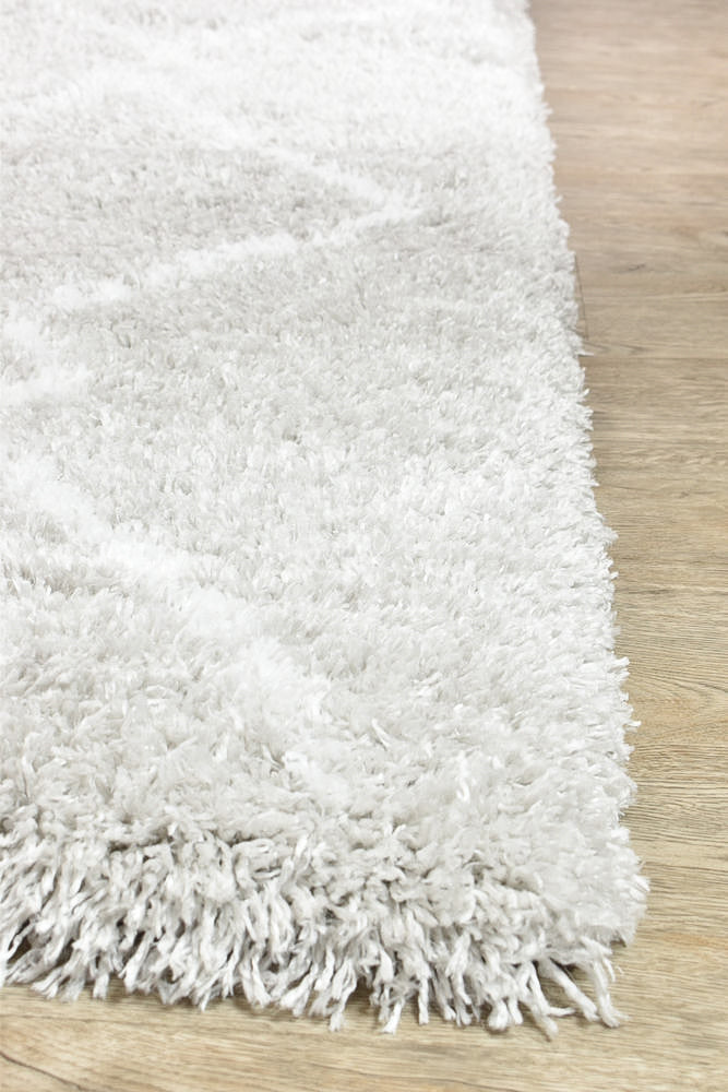 Cobi Light Grey Rug - Turkish-inspired shaggy rug from Treasures of Turkey