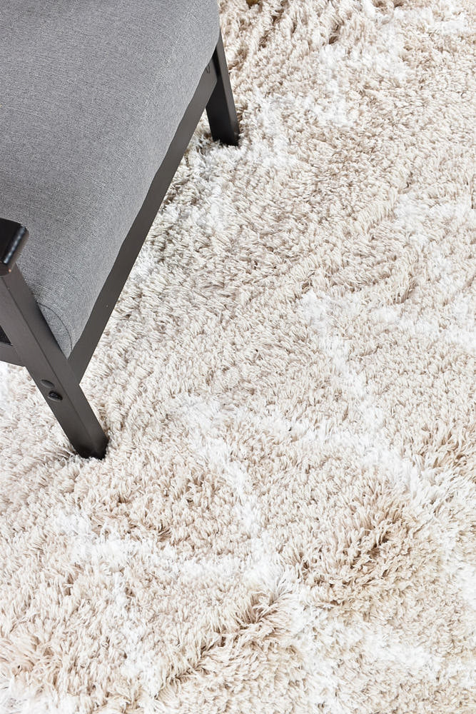Cobi Beige Rug - Turkish-inspired shaggy rug from Treasures of Turkey