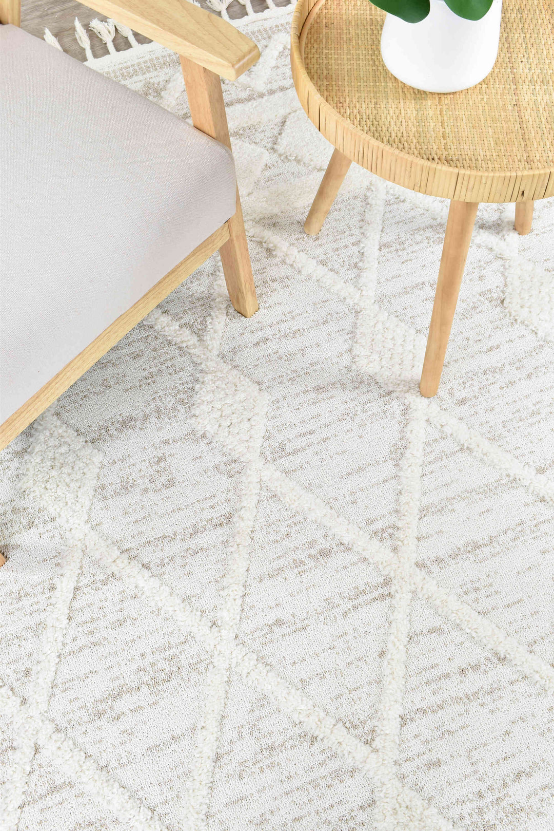 August Natural Rug - Turkish-inspired modern rug from Treasures of Turkey