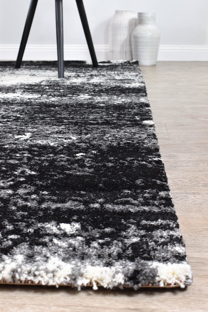 Dahlia Black White Rug - Turkish-inspired modern rug from Treasures of Turkey