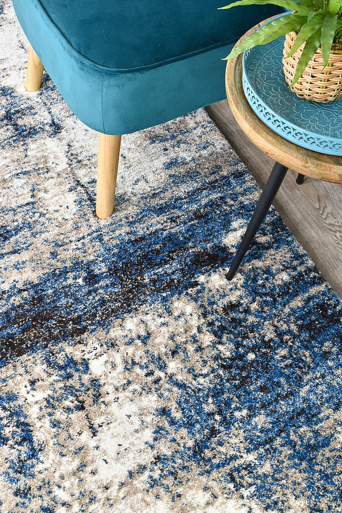 Dahlia White Blue Runner - Turkish-inspired hallway runner rug from Treasures of Turkey