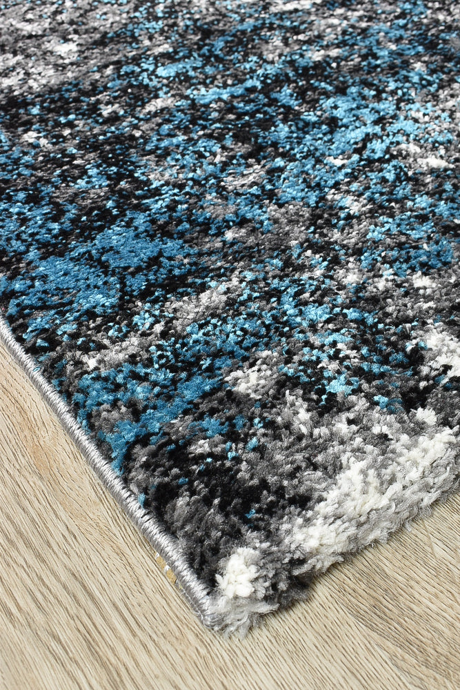 Dahlia White Turquoise Runner - Turkish-inspired hallway runner rug from Treasures of Turkey