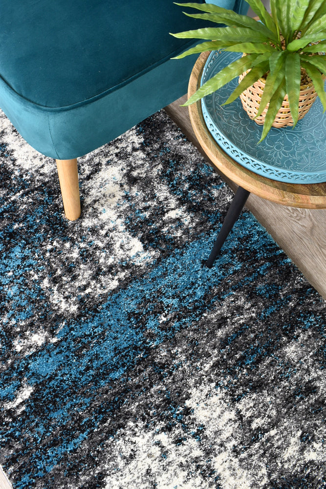 Dahlia White Turquoise Runner - Turkish-inspired hallway runner rug from Treasures of Turkey