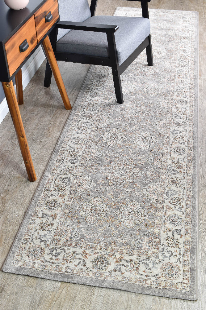 PinnaclePlaza Kingston Runner - Turkish-inspired hallway runner rug from Treasures of Turkey