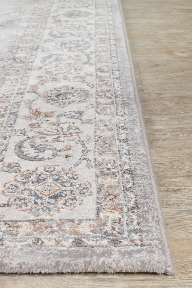 PinnaclePlaza Kingston Rug - Turkish-inspired traditional rug from Treasures of Turkey