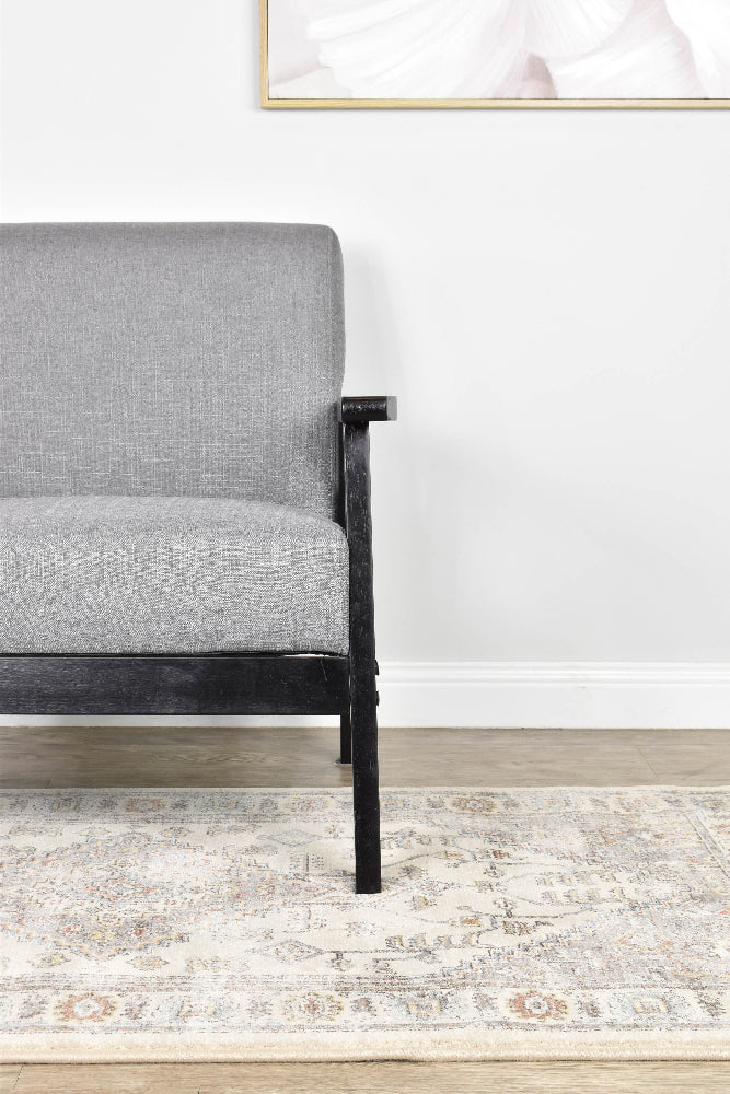 PinnaclePlaza Hudson Rug - Turkish-inspired traditional rug from Treasures of Turkey