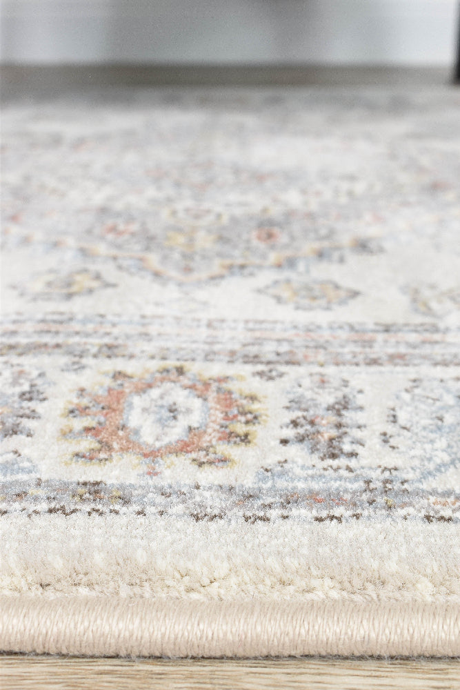 PinnaclePlaza Hudson Rug - Turkish-inspired traditional rug from Treasures of Turkey