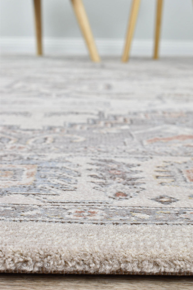 PinnaclePlaza Hudson Rug - Turkish-inspired traditional rug from Treasures of Turkey