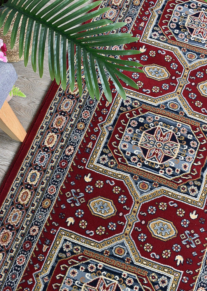 PinnaclePlaza Medallion Rug - Turkish-inspired traditional rug from Treasures of Turkey