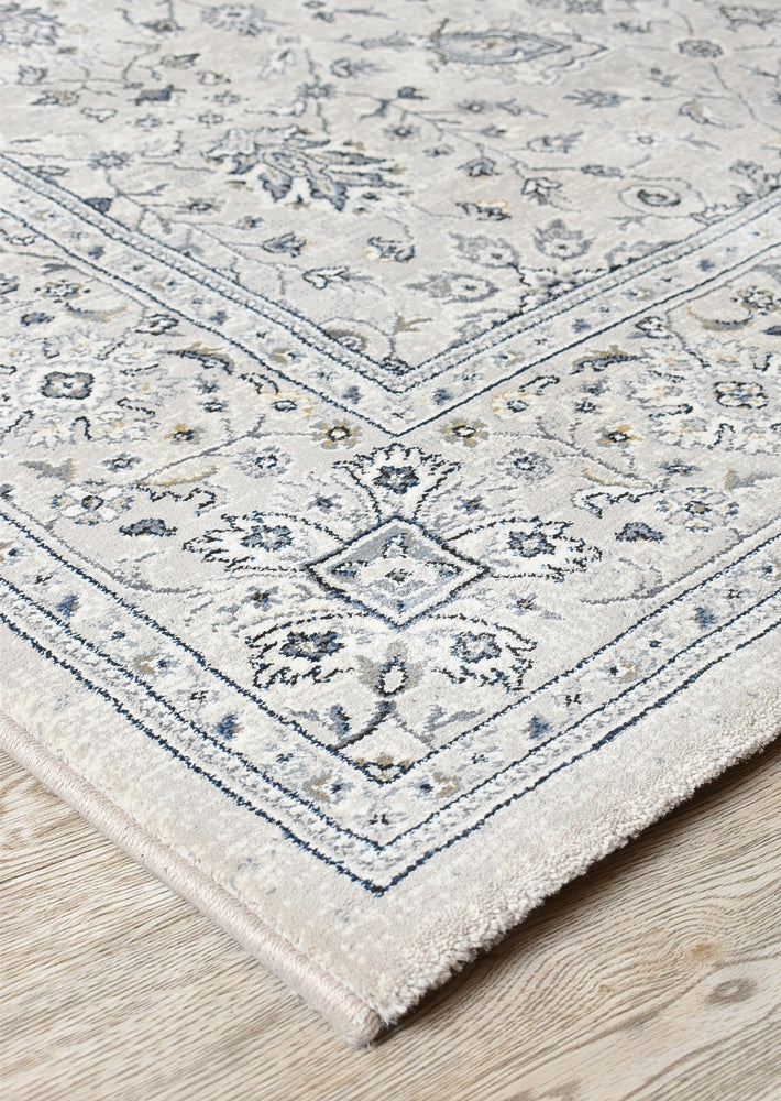 PinnaclePlaza Traditional Rug - Turkish-inspired traditional rug from Treasures of Turkey