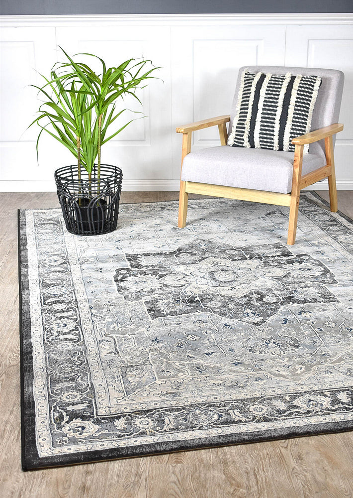 PinnaclePlaza Medallion Rug - Turkish-inspired traditional rug from Treasures of Turkey